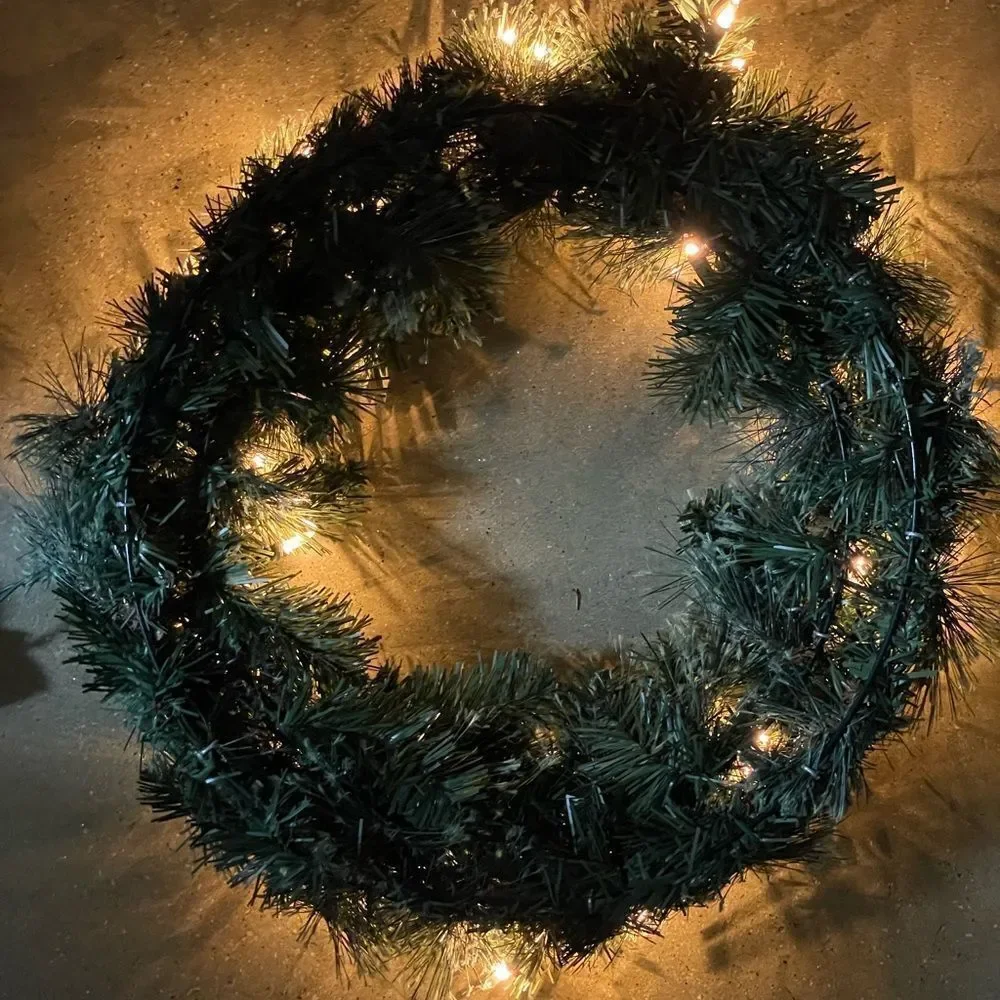 Pre-Lit Christmas Door Wreath (Plug-In Wreath!)